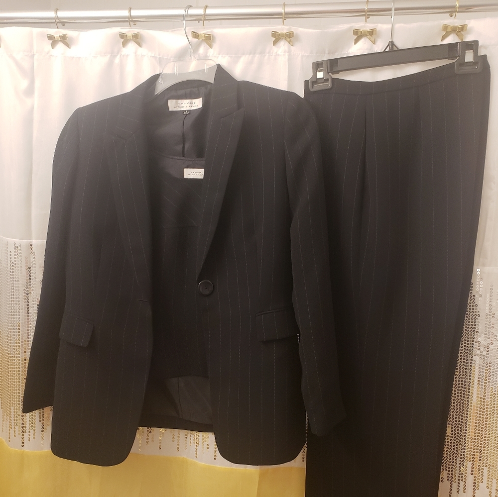 3 pc. Size 12 TAHARI navy pinstripe pantsuit